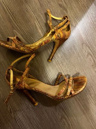 Sandalias Stuart Weitzman piel 36