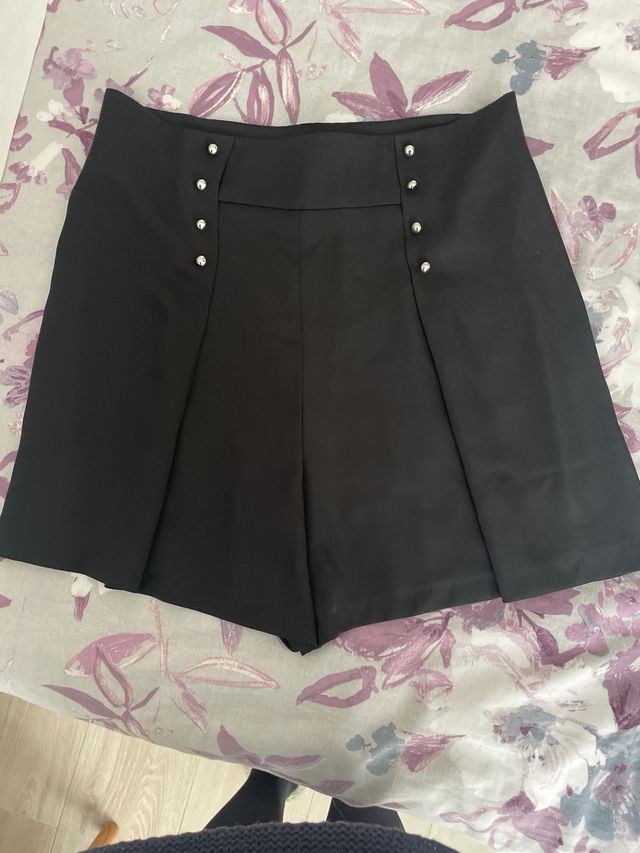 Falda pantalón corta