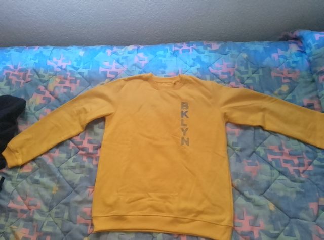 Sudadera amarilla niño 11-12 años