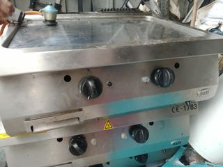 3  planchas de kabab