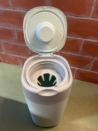 Contenedor pañales Tommee Tippee