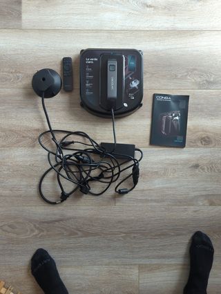 Robot limpiacristales Conga windroid