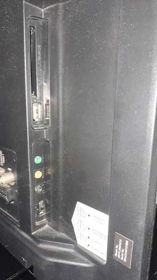 Televisor LED FullHD 22'