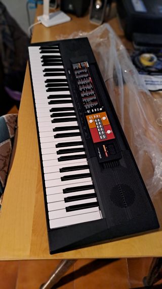 Piano Teclado Yamaha PSR F-51
