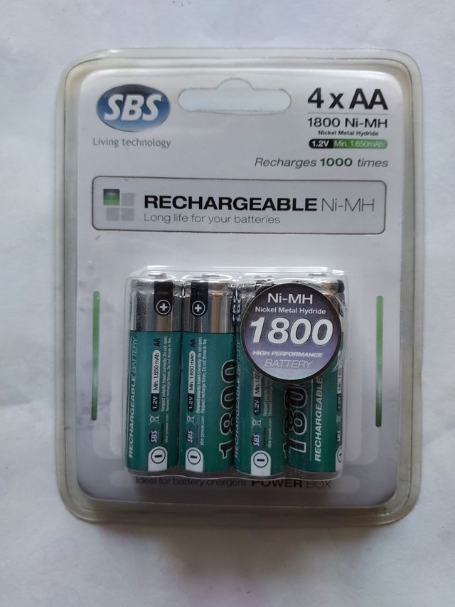 BATTERIE RICARICABILI AA 1800 mha