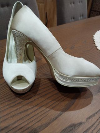 Zapatos de novia