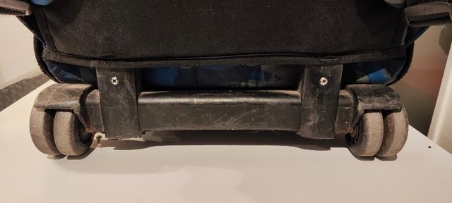 Mochila Totto con ruedas 