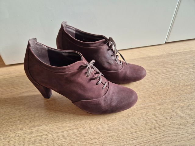 Zapatos tacón Vialis t. 40