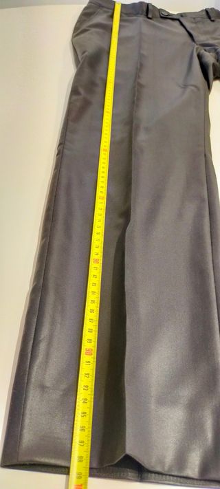 Traje Ramón Sanjurjo talla L negro brillante