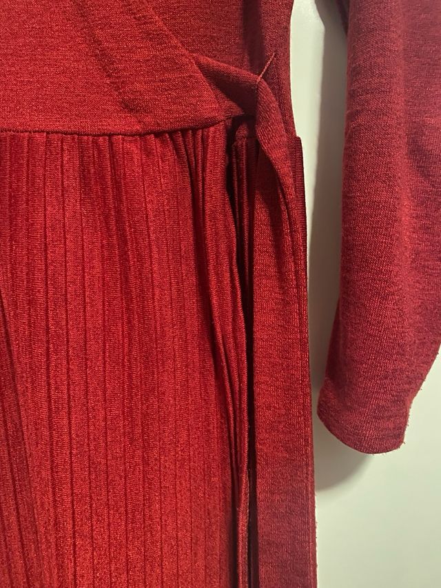 Vestido de punto cruzado