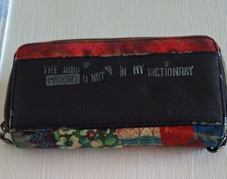 Monedero desigual