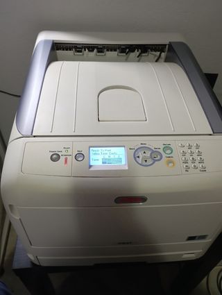 Oki c841 dúplex. Impresora láser Color