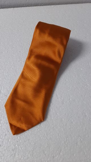 Corbata zara