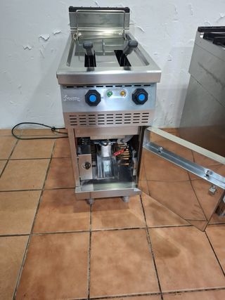 Freidora de gas Marca Jemi