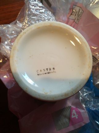 Cajas latas vintage y cenicero castro