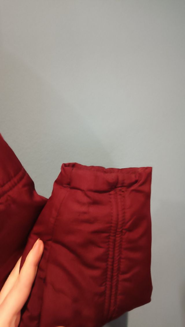 Chaquetón tres cuartos burdeos