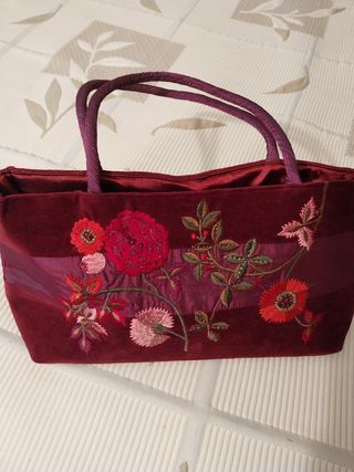 bolso terciopelo bordado