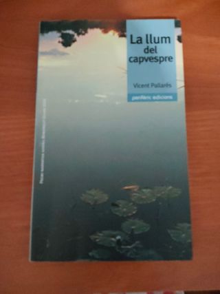 La llum del capvespre (Narrativa) (Catalan Edition)