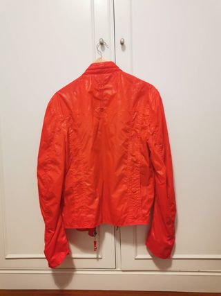 Zu elements chaqueta Roja