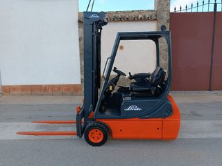 Carretilla elevadora eléctrica 