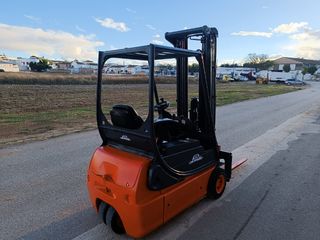 Carretilla elevadora eléctrica 