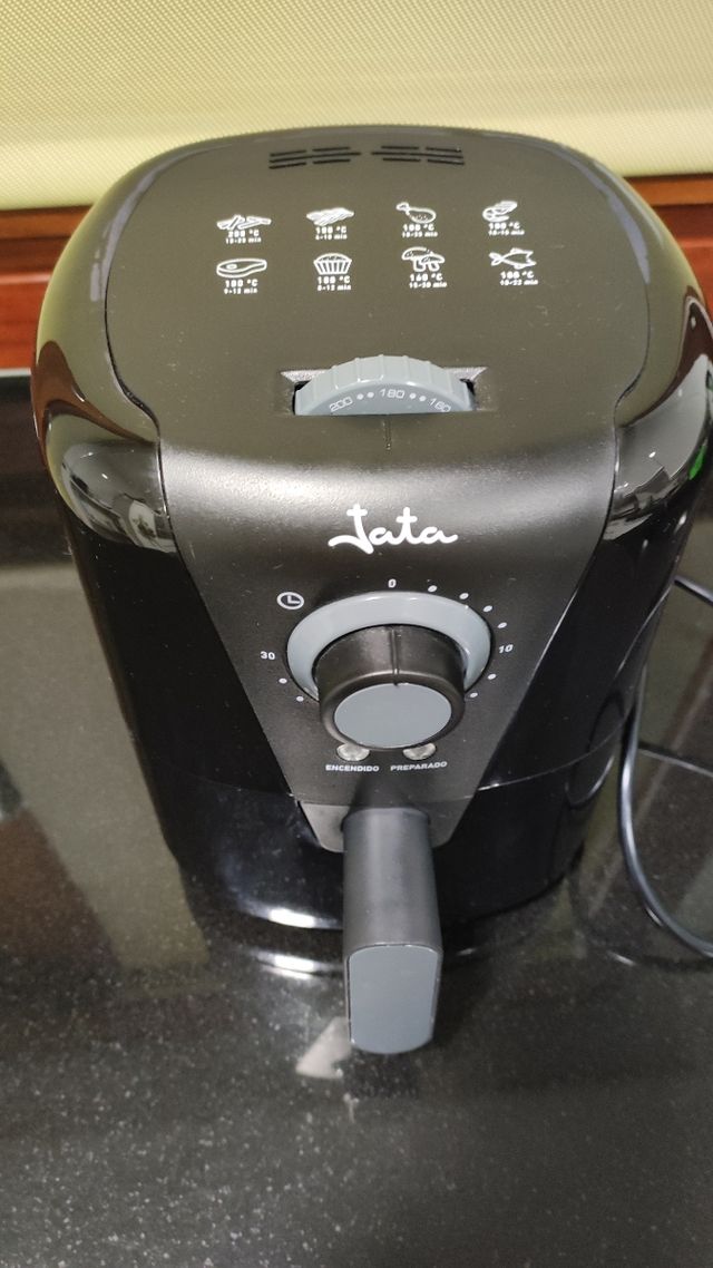 Freidora de aire Jata