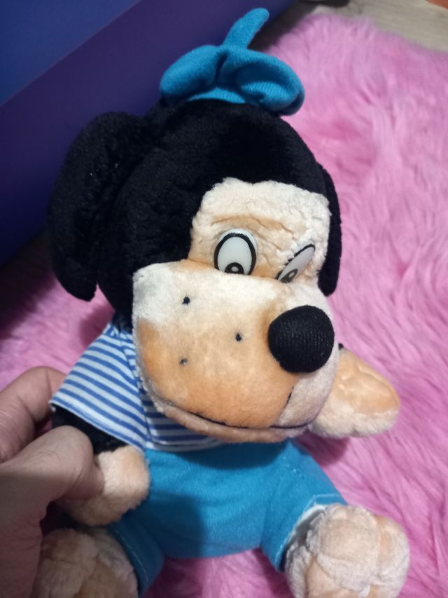 Peluche angolino con vestito a righe