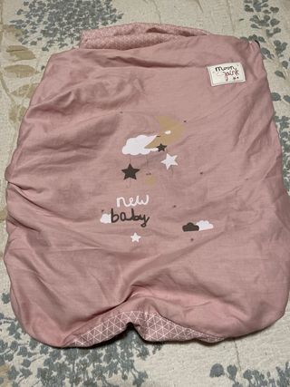 Saco con relleno para minicuna