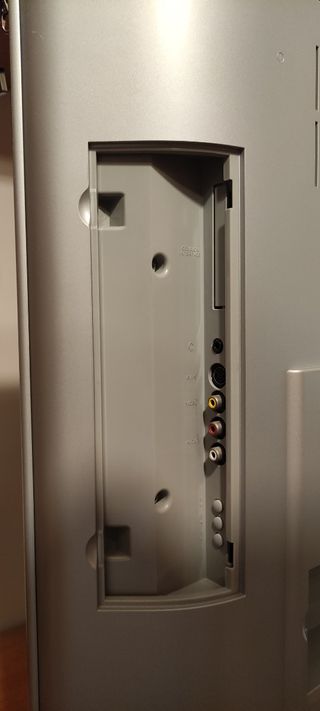 Televisor Löewe Xelos 32'