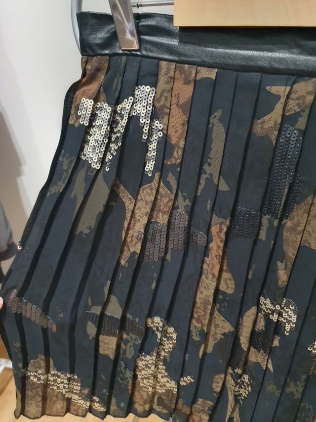 Falda plisada Relish