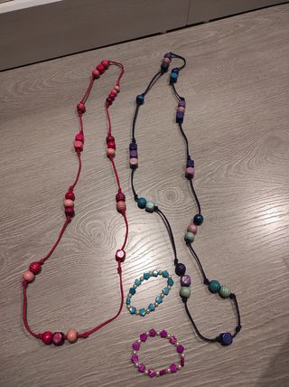 Collares cuero y madera + regalo
