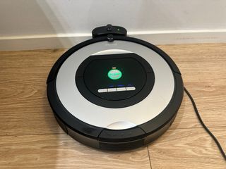 iRobot Roomba 774