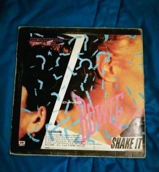MAXI SINGLE DAVID BOWIE - CHINA GIRL / SHAKE IT