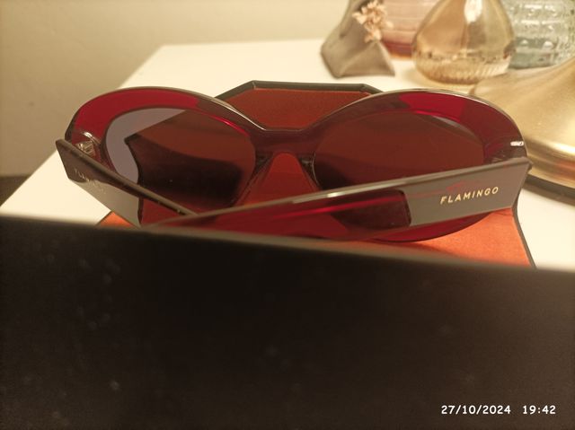 Preciosas gafas de sol Flamingo.
