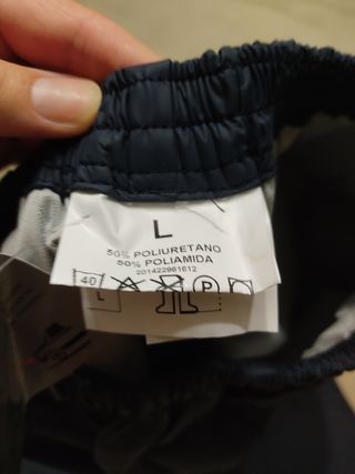 Pantalón impermeable 