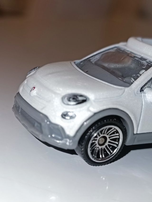 FIAT 500 X 2016 1/64 MATCHBOX