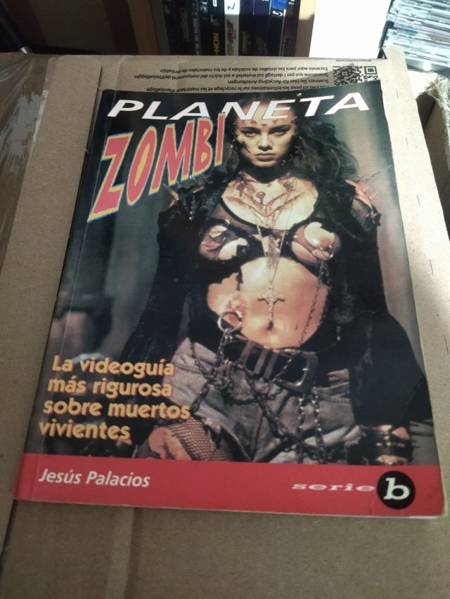 Varios libros de cine terror y ficción 