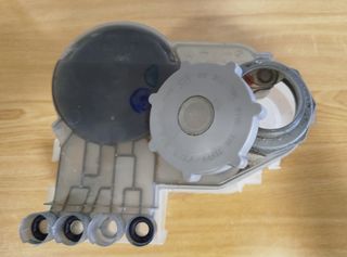 Depósito de sal lavavajillas Bosch SGS33E12EU