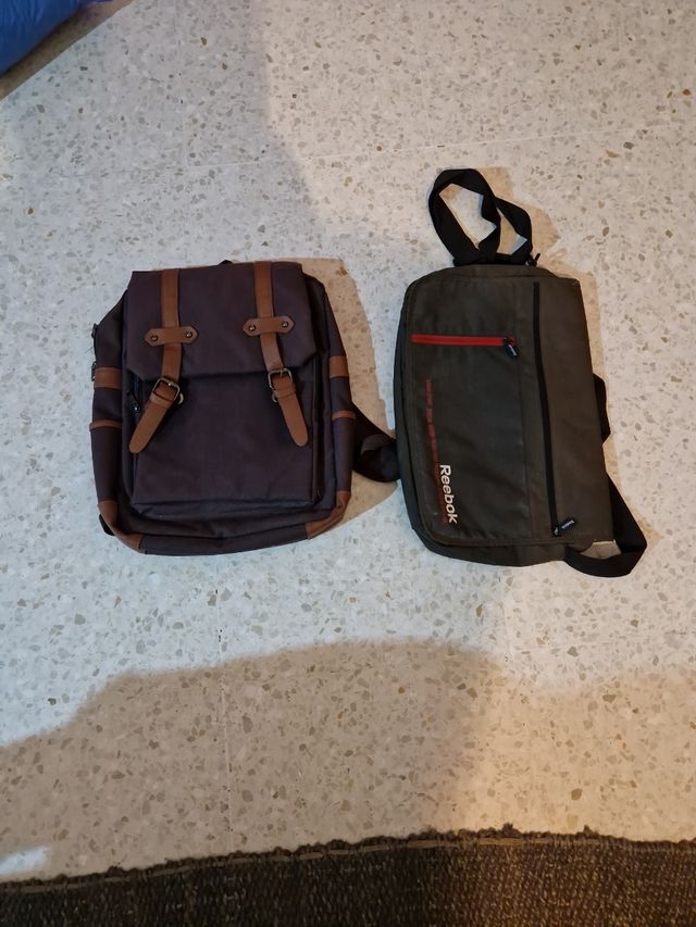 Mochila Bandolera Reebok