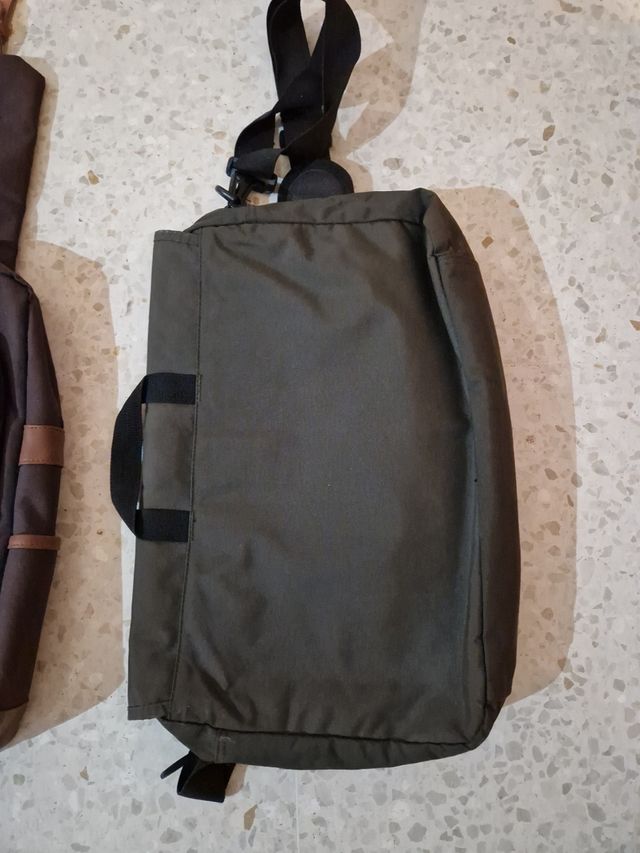 Mochila Bandolera Reebok