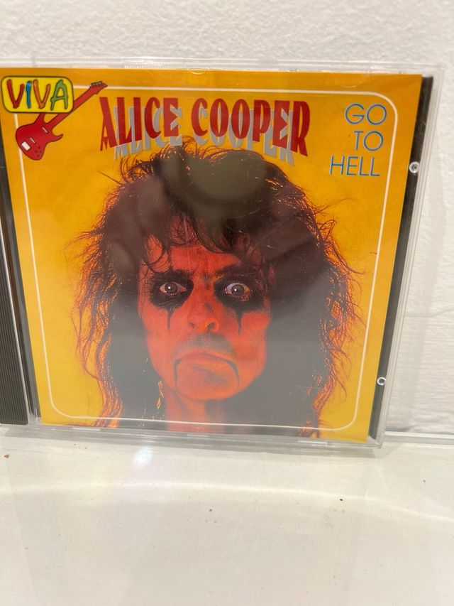 GO TO HELL ALICE COOPER