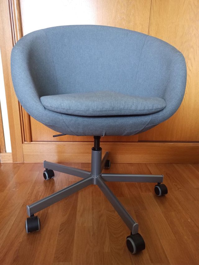 Silla oficina IKEA SKRUVSTA con ruedas