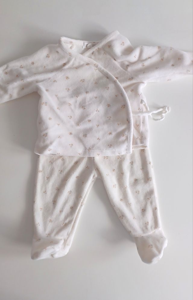 Lote 3 conjuntos bebé 1-2m