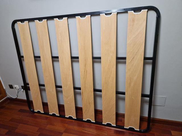 Cama con somier de 150