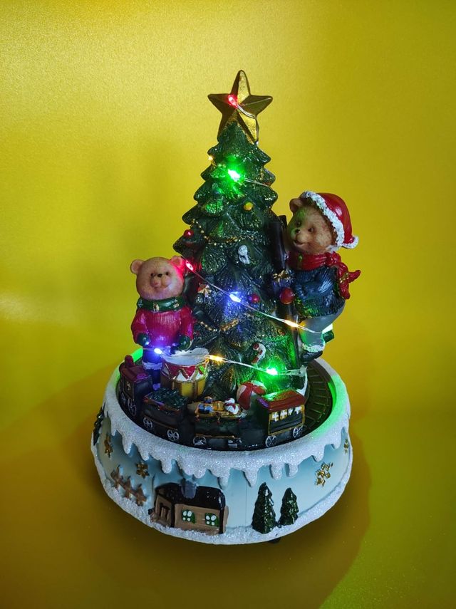 Albero di Natale con Orsetto e trenino