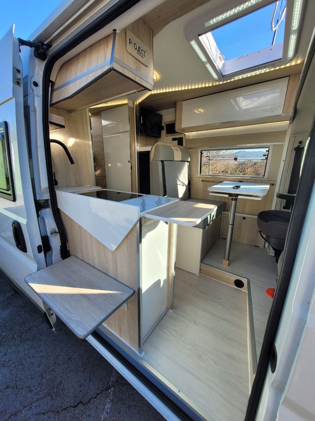 ALQUILER AUTOCARAVANA CAMPER (pro)