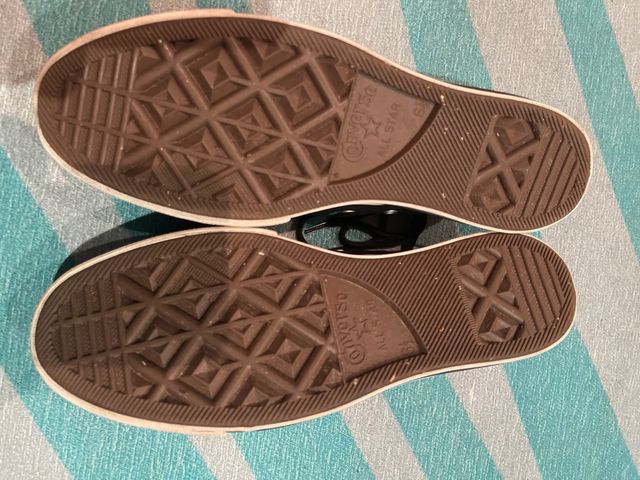 Converse negra plataforma original