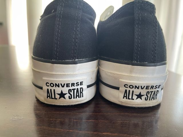 Converse negra plataforma original