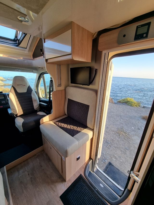 ALQUILER AUTOCARAVANA (AGENCIA)