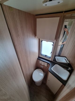 ALQUILER AUTOCARAVANA (AGENCIA)